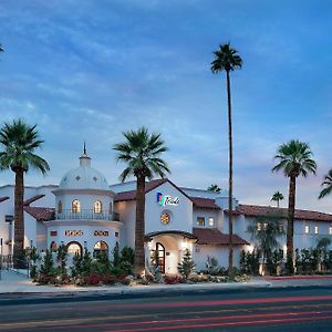 Triada Palm Springs, Autograph Collection